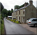 Short row of houses, Marsh Lane, Sling