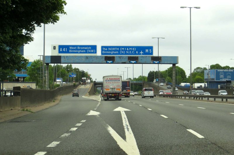 Junction 1 on the M5 heading north © Steve Daniels cc-by-sa/2.0 ...