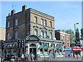 The Twelve Pins, Seven Sisters Road / Stroud Green Road, N4