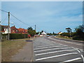 TM1422 : B1033 Thorpe Road at Weeley by Malc McDonald