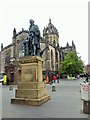 NT2573 : Statue of Adam Smith on the Royal Mile, Edinburgh by Stanley Howe