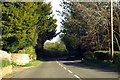 Charlbury Road passes Watermead Farm