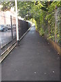 Footpath - Grove Hill Road