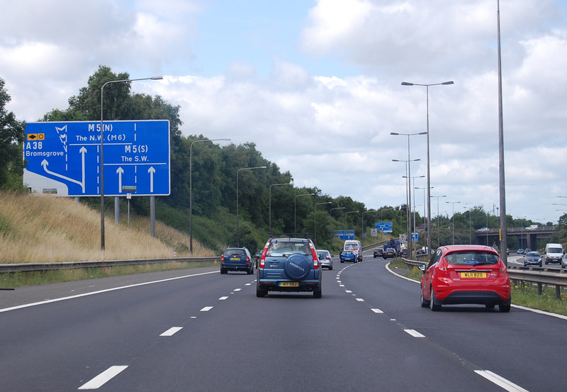 M42 approaching junction 1 © J.Hannan-Briggs cc-by-sa/2.0 :: Geograph ...