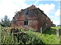 Derelict building in Little Gringley