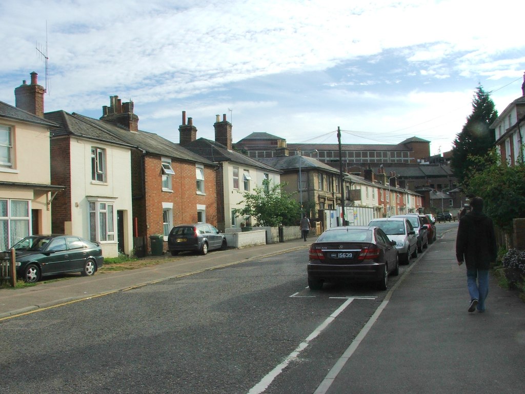 Goods Station Road, Tunbridge Wells © Chris Whippet cc-by-sa/2.0 ...