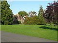 Houses next to the upper green, Shipbourne