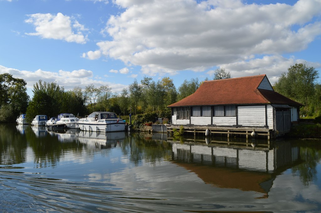 Ботхаус Boathouse