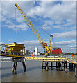 Crane, Riverside Wharf