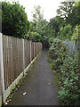 TQ6193 : Footpath to Priests Lane by Geographer