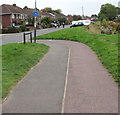 Path to Shelley Avenue, Warwick