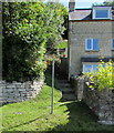 Public footpath ascending from Brimscombe Hill, Walls Quarry, Brimscombe