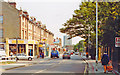 Wandsworth (Putney), 1990: eastward on Upper Richmond Road approaching West Hill