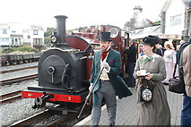 SH5738 : Penwythnos Fictoriannaidd Rheilfordd Ffestiniog - Ffestiniog Railway Victorian Weekend #16 by Alan Fryer