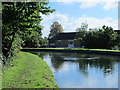 The New River by Berkeley Gardens, N21