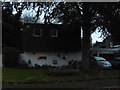 Modern houses on Oakcroft Close, West Byfleet