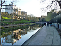 TQ2783 : Regent's Canal by Regent's Park by Robin Webster