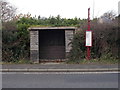 Bus Shelter No LDN 189 - Wetherby Road