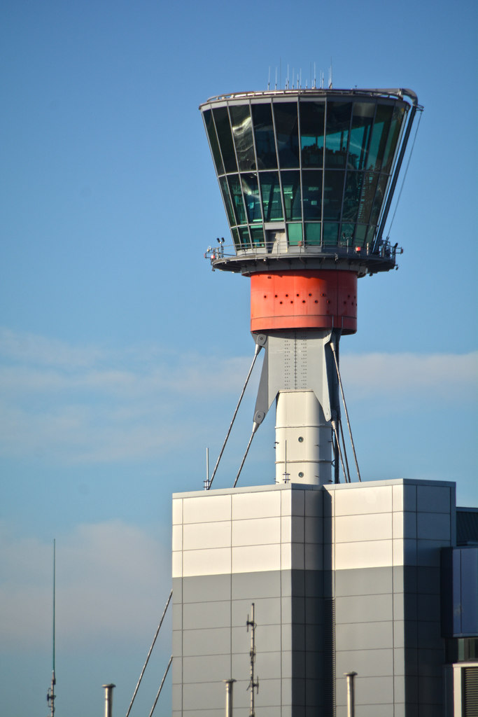 can you visit heathrow control tower