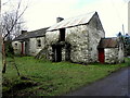 H5682 : Derelict farmhouse, Binnafreaghan by Kenneth  Allen