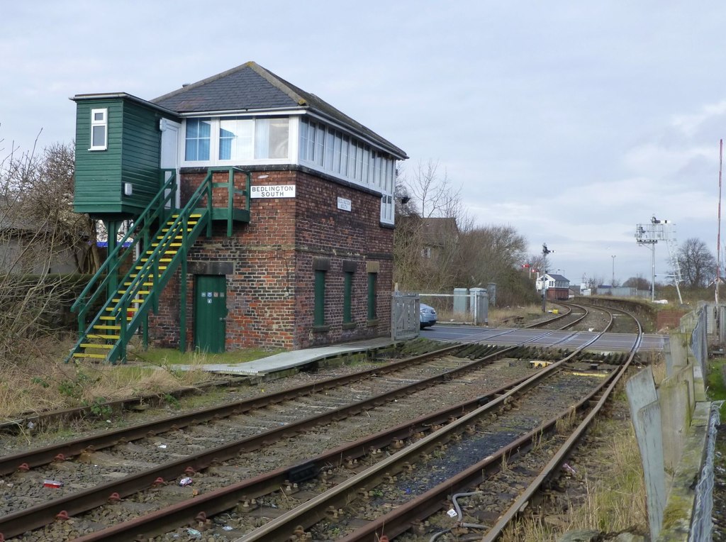 Bedlington South signal box © Russel Wills cc-by-sa/2.0 :: Geograph ...