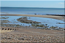 TQ8913 : Low tide at Cliff End by N Chadwick