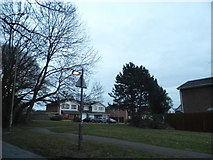 SU8269 : Binfield Road, Wokingham by David Howard