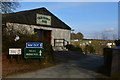 North Devon : Stowford Farm Meadows - Old Barn Bar