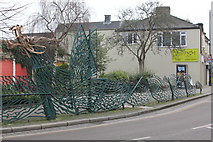 TF0645 : Richard Bett's 2001 Dragon Fence, South Gate by Jo Turner