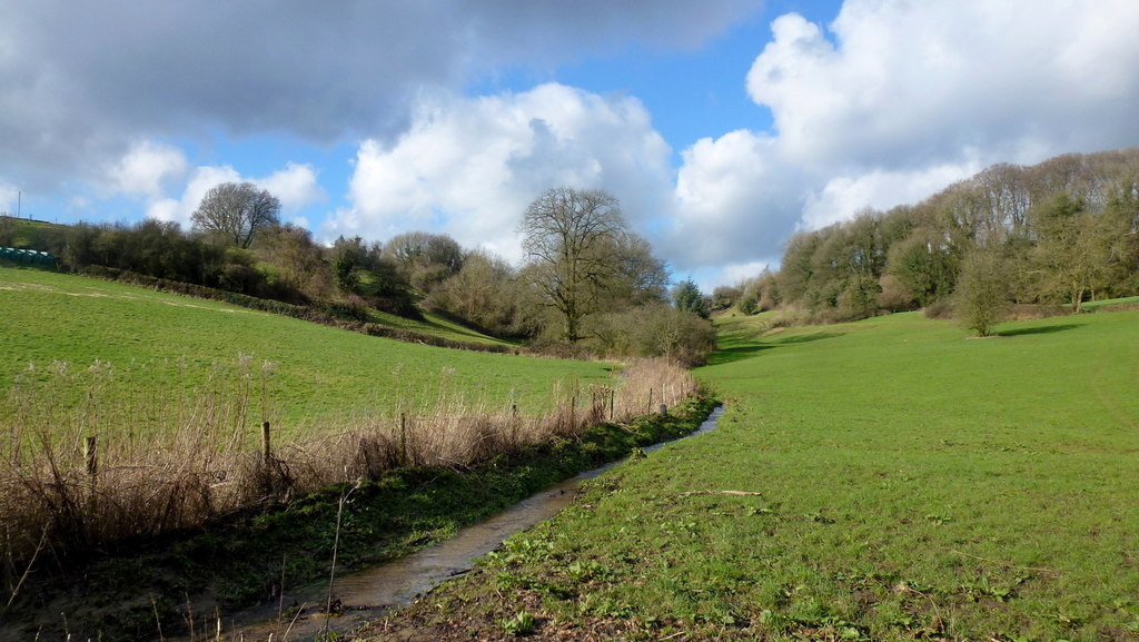 Cotswolds Stream By Calfway Farm © Jonathan Billinger Cc-by-sa/2.0 ...