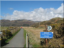 SH6214 : Mawddach Trail - Barmouth, Gwynedd by Martin Richard Phelan