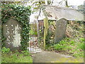 Wiston Church - side gateway