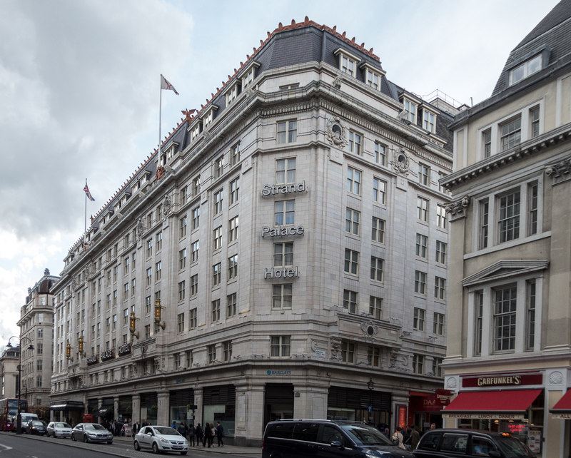 Strand Palace Hotel, London WC2 © Christine Matthews cc-by-sa/2.0 ...