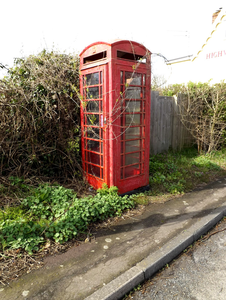 Telephone Box off the A140 Norwich Road © Geographer cc-by-sa/2.0 ...