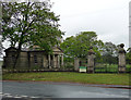 Lodge and gates, Little Ouseburn