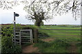 Footpath to Finmere Grounds