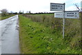 Fingerpost along Cowdale Lane