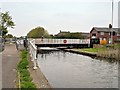 SJ3599 : Netherton Swingbridge, Leeds and Liverpool Canal by David Dixon
