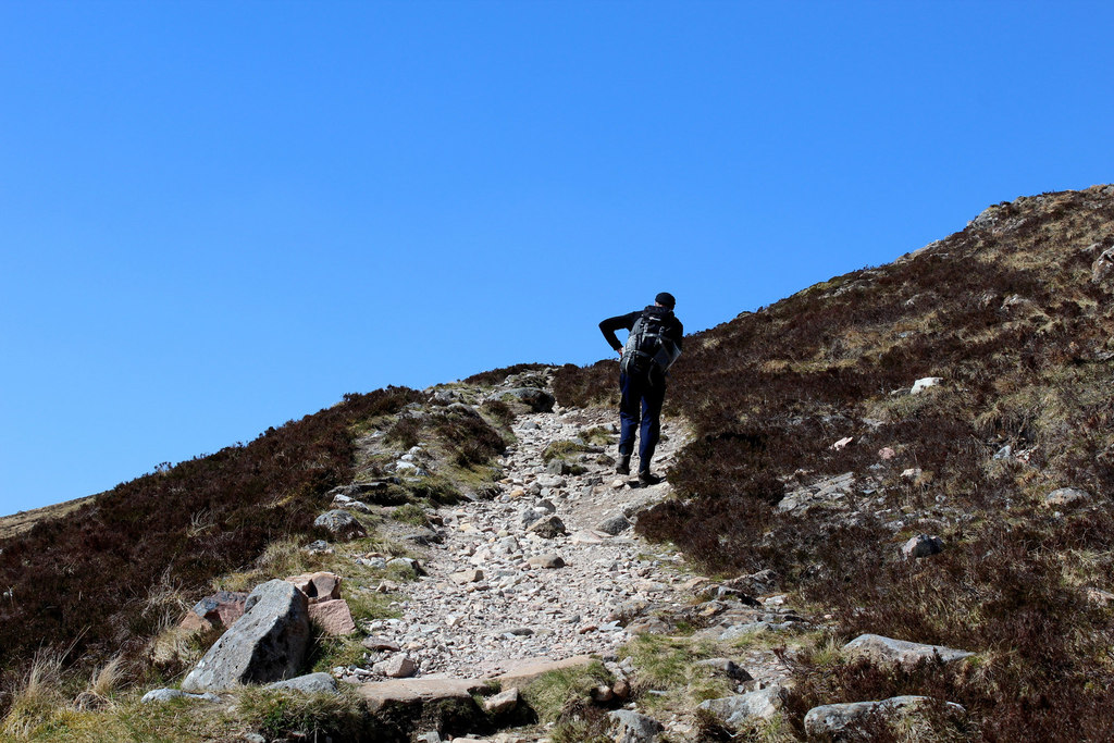 Climbing the Devil's Staircase © Chris Heaton ccbysa/2.0 Geograph