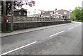 Two stone walls, Heol Giedd, Ystradgynlais