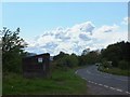 Bus shelter on the A913