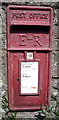 NY2557 : Elizabeth II postbox, Fingland by JThomas