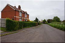 SO8222 : Houses on Sandhurst Lane by Ian S