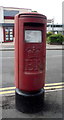 Elizabeth II postbox on Hartshill Road, Hartshill