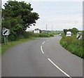 SS0898 : End of the 30 zone on the A4139 beyond Lydstep by Jaggery