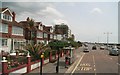 Kingsway, Hove: waiting for the bus