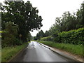 TL9281 : Entering Rushford on the C147 Rushford Road by Geographer