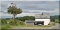 Blank walls on the west side of Yelland Cottage