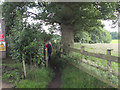 Footpath between Edge House Farm and Macclesfield Road