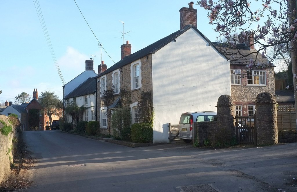 Chantry Street, Netherbury © Derek Harper cc-by-sa/2.0 :: Geograph ...